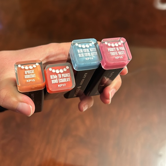 Covergirl Katy Kat Pearl Lot of 7 - Picture 3 of 8